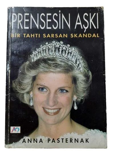 Prensesin Aşkı Bir Tahtı Sarsan Skandal