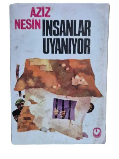 İnsanlar Uyanıyor